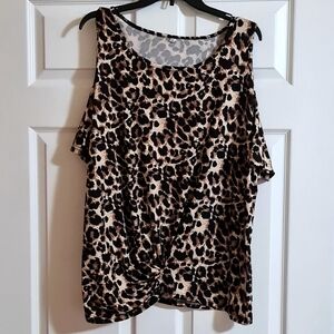 Shein ladies animal print top size 3xl